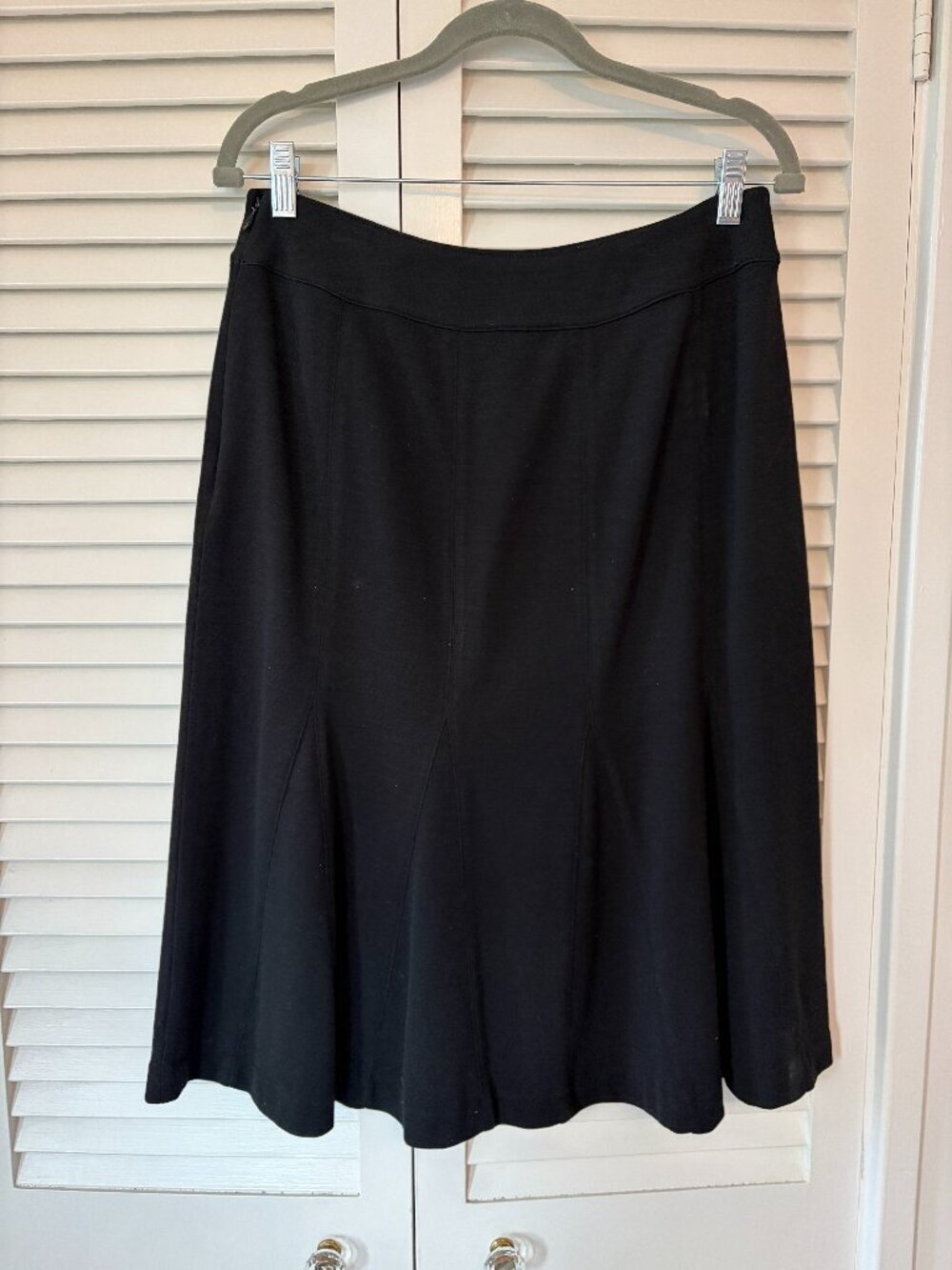 Ann Taylor seamed skirt 6 black flared a-line fit & flare wool office work